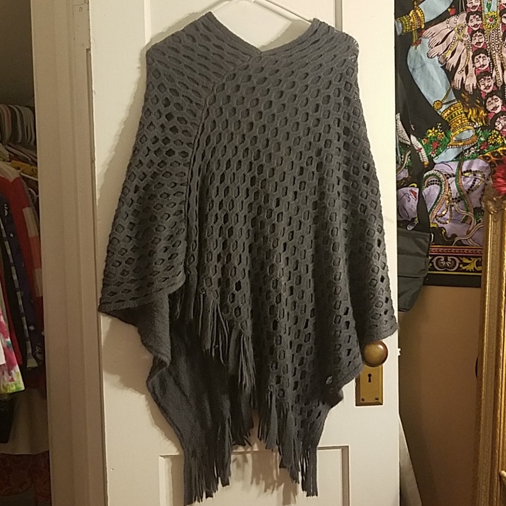 Grey knit poncho